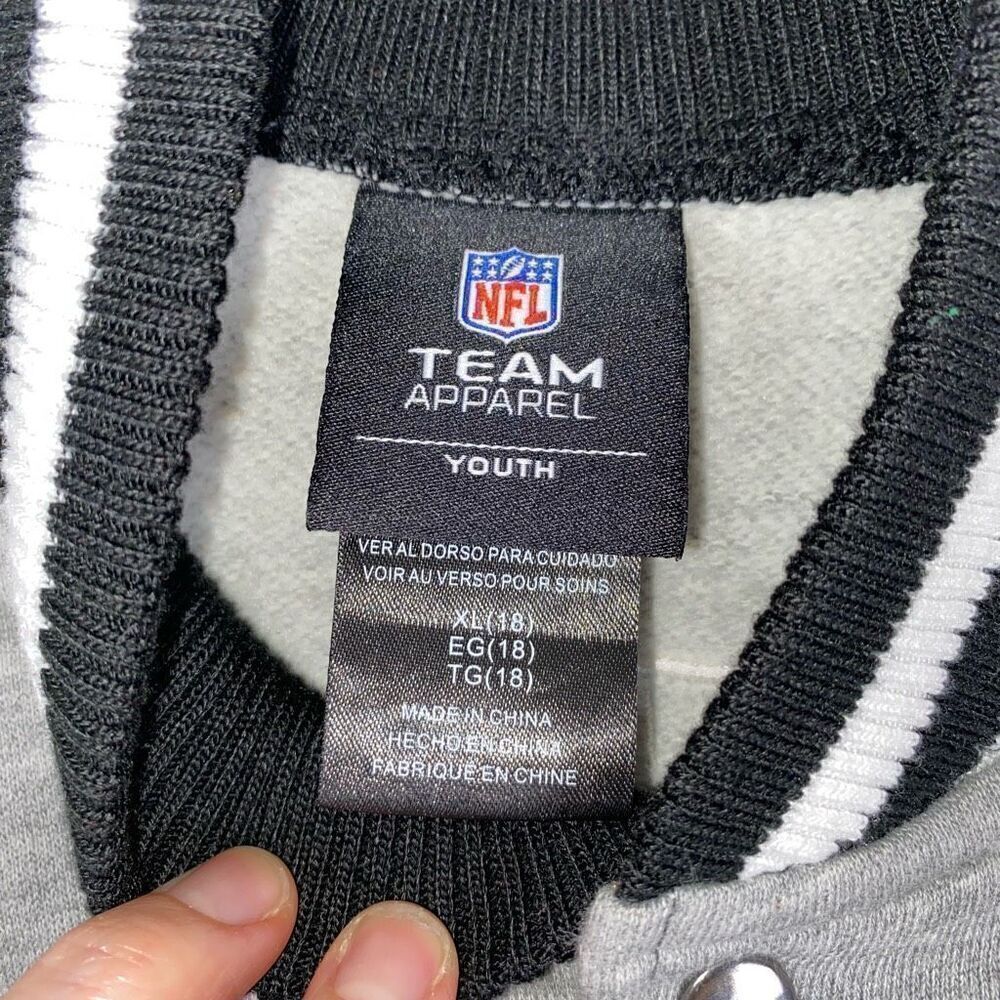NFL Team Apparel Pittsburgh Steelers button up varsity jacket Paz youth 18 - Picture 5 of 5